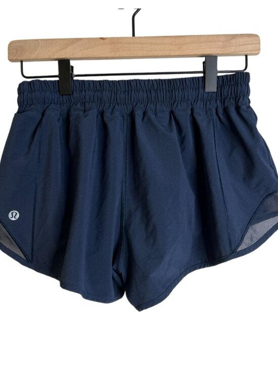 Lululemon Hotty Hot Short II *2.5" True Navy Size 8 W7ARKR - Picture 1 of 5